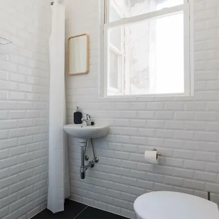 Appartement Klauzal W/3 Bedrooms, French Balcony *
